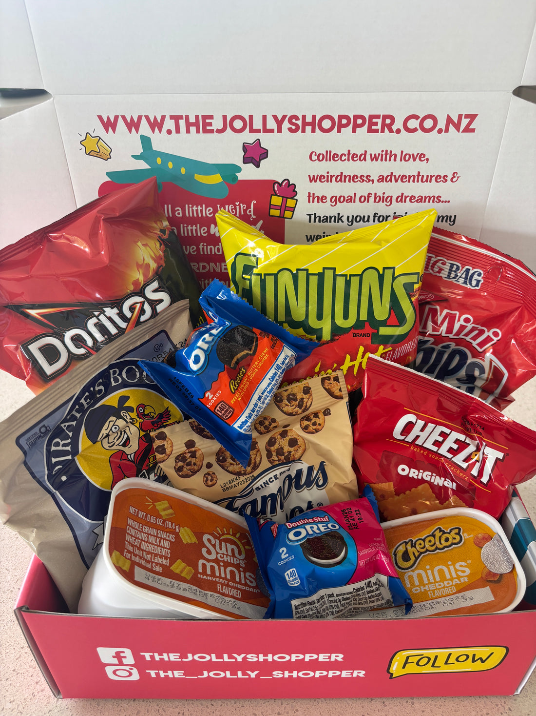 Jolly Shopper USA Snack Box