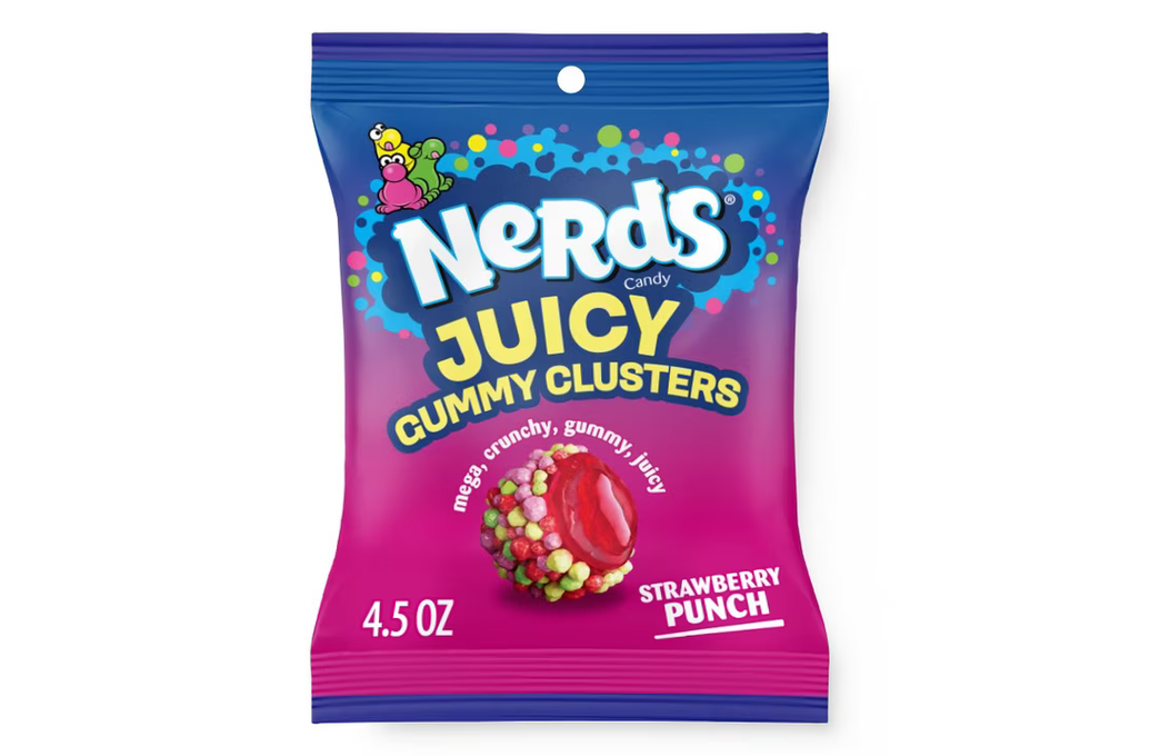 NERDS Juicy Gummy Clusters, Strawberry Punch, Juicy and Gummy Candy, for Snacking and Sharing, 4.5 oz Bag